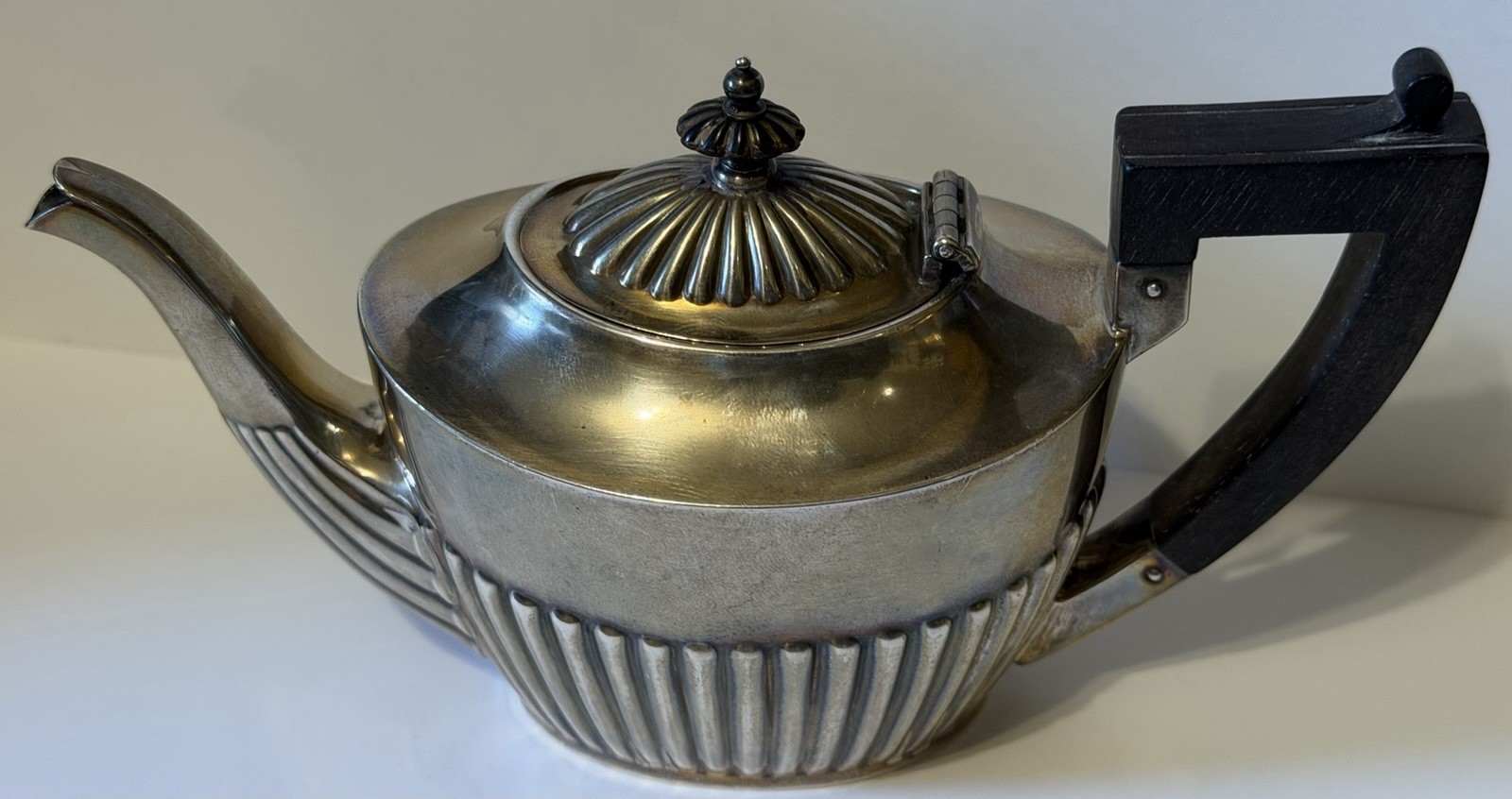 Shreve Crump & Low sterling Silver Bachelors teapot 3/8 Pint A285 Monogrammed Shreve Crump & Low sterling Silver Bachelors teapot 3/8 Pint A285 Monogrammed