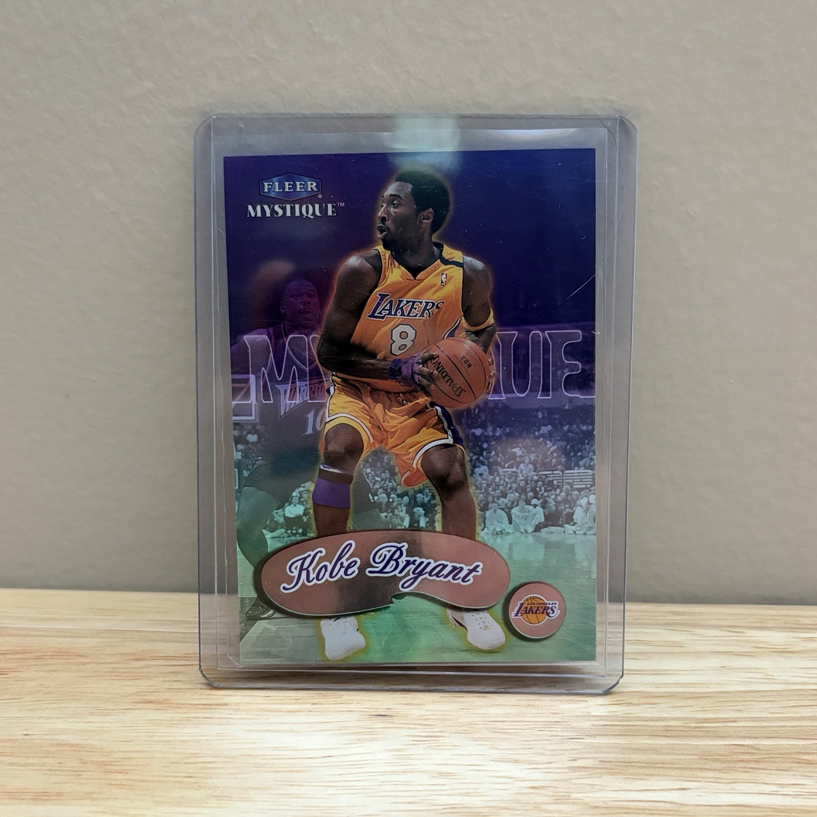 1999-00 Fleer Mystique Kobe Bryant #61 Los Angeles Lakers NBA HOF Basketball 1999-00 Fleer Mystique Kobe Bryant #61 Los Angeles Lakers NBA HOF Basketball
