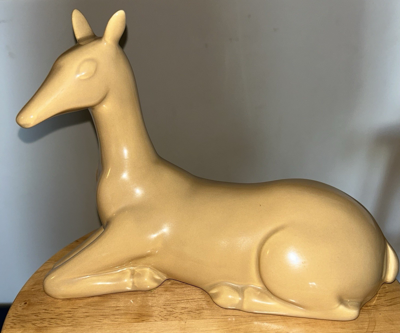 Vintage Jaru California MCM 1975 Ceramic Deer Figurine Animal Decor Solid Vintage Jaru California MCM 1975 Ceramic Deer Figurine Animal Decor Solid