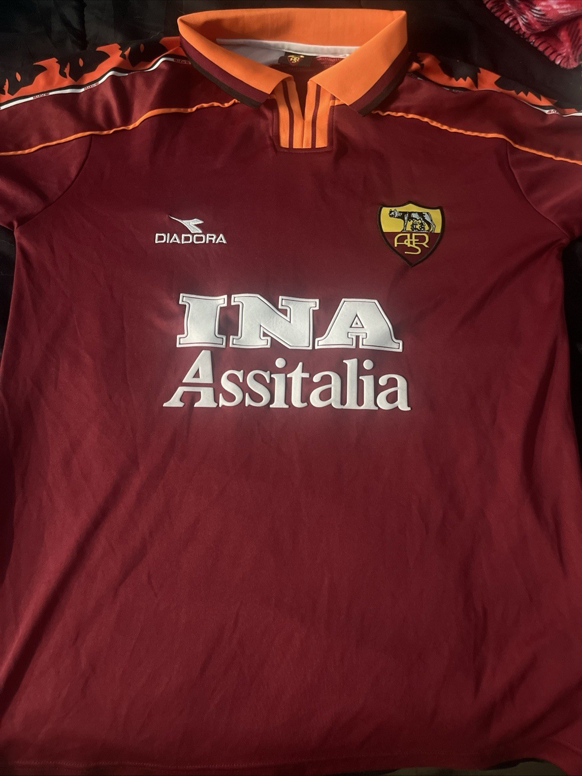 Roma 1998/99 Home Football Shirt Vintage Jersey Roma 1998/99 Home Football Shirt Vintage Jersey