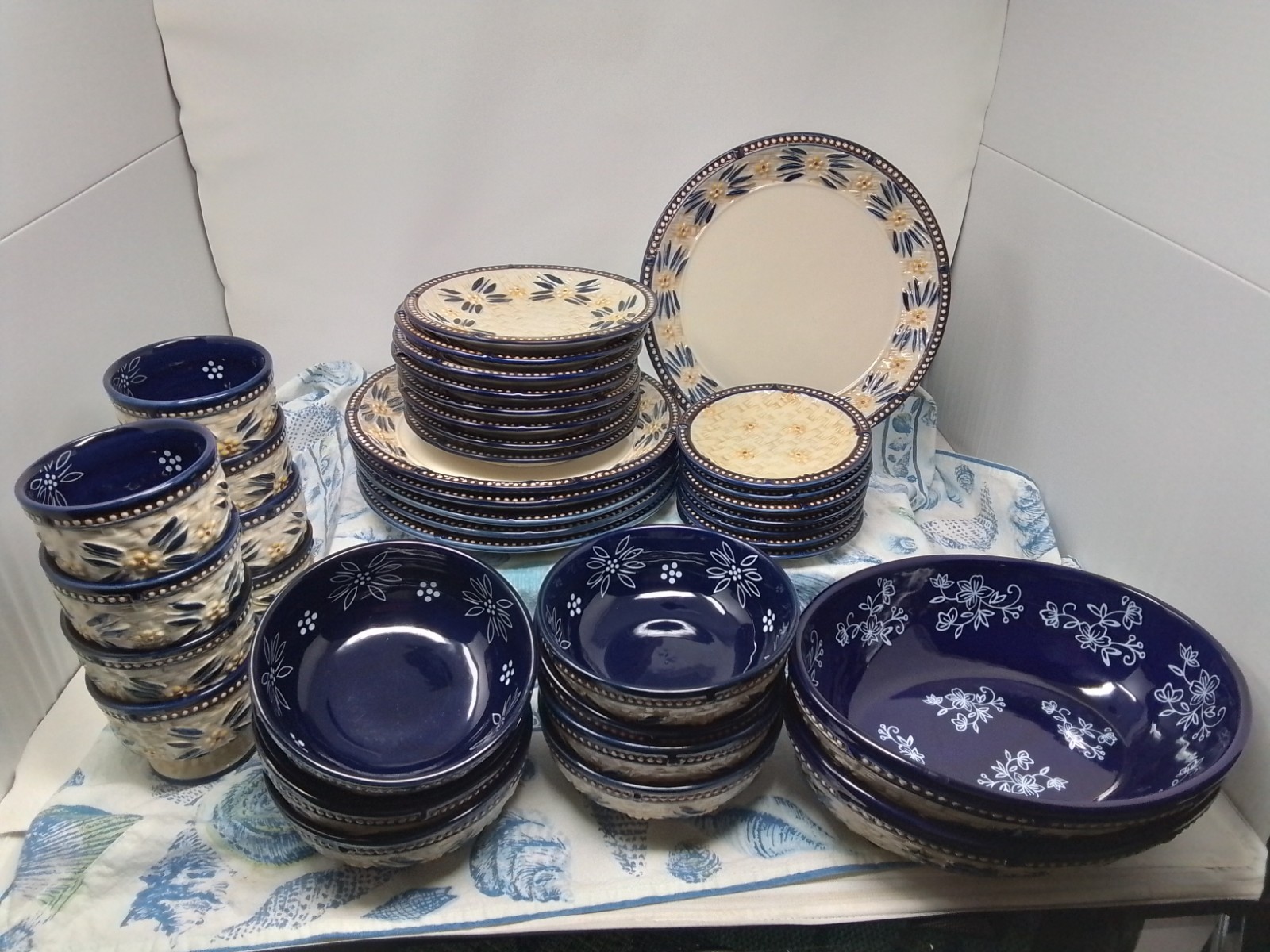 Temp - tations Dishes and Bakeware Colbat Blue Cream 41 Pieces 