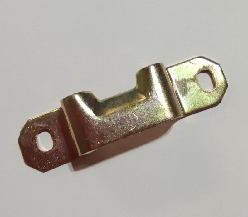 ENGINE LID REAR LATCH APRON LOCK CATCH PLATE VOLKSWAGEN T1 BUG BEETLE 1965-1966 ENGINE LID REAR LATCH APRON LOCK CATCH PLATE VOLKSWAGEN T1 BUG BEETLE 1965-1966