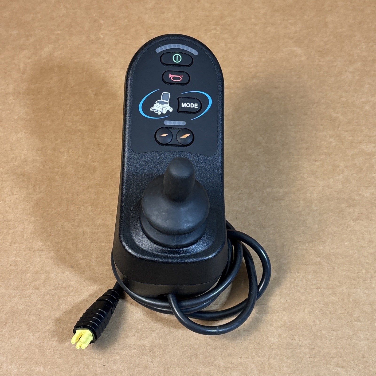 PG DRIVES R-NET JSM-LED JOYSTICK D51122.03 | FOR PERMOBIL QUICKIE AMYLIOR PG DRIVES R-NET JSM-LED JOYSTICK D51122.03 | FOR PERMOBIL QUICKIE AMYLIOR