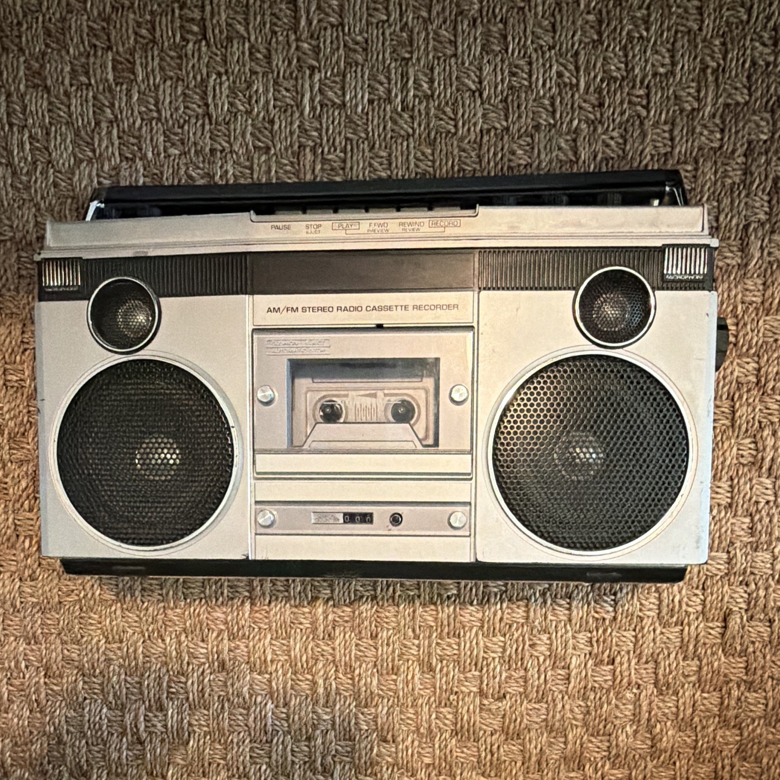 General Electric 3-5258A AM/FM Stereo Cassette Player/Recorder Untested General Electric 3-5258A AM/FM Stereo Cassette Player/Recorder Untested