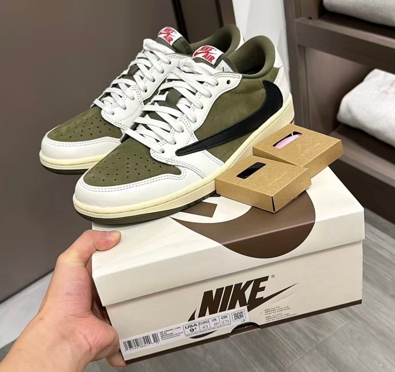 New - Air Jordan 1 Retro Low OG SP Travis Scott Medium Olive