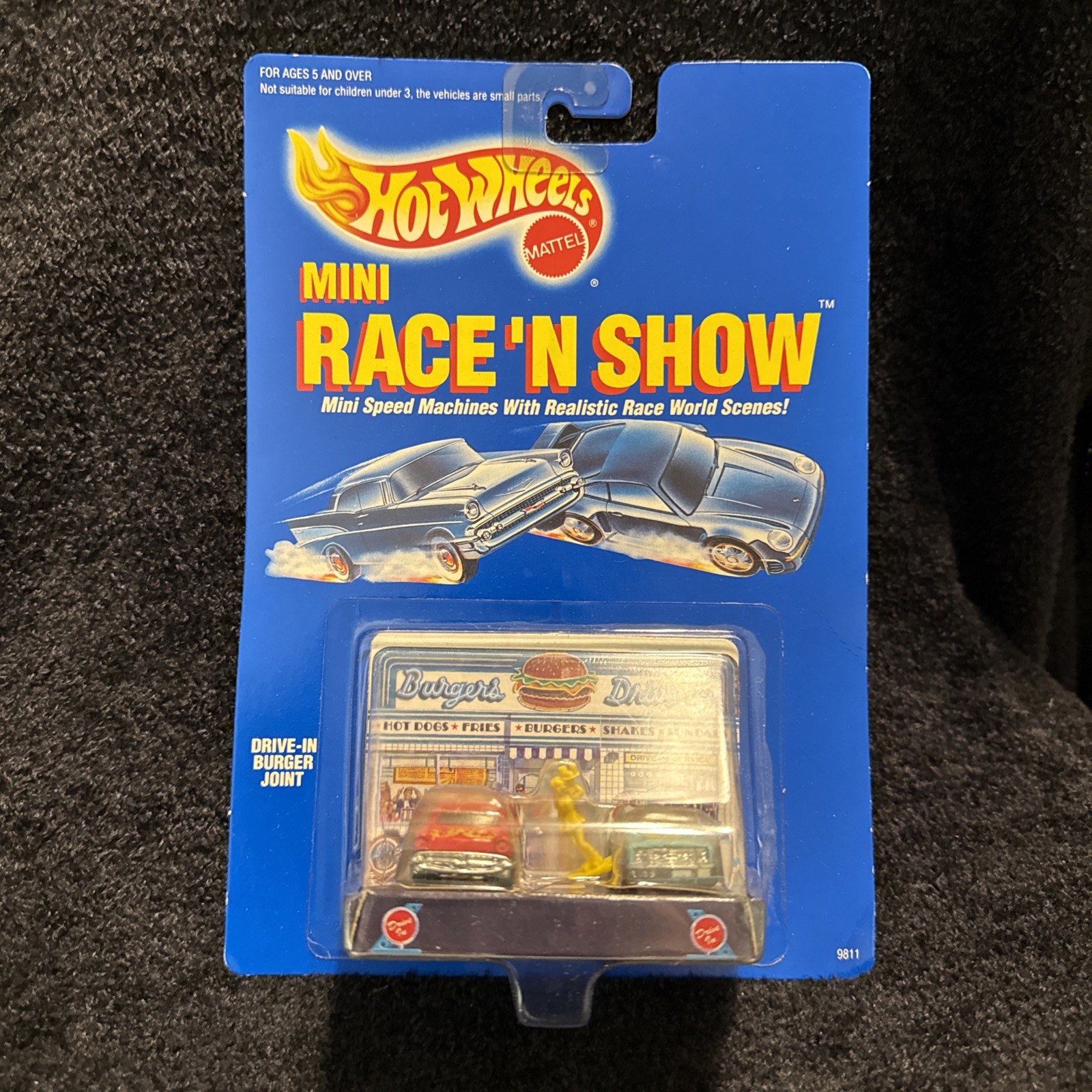1989 Hot Wheels Mini Race \'N Show DRIVE IN BURGER JOINT Micro Car Scene NOS NEW 1989 Hot Wheels Mini Race \'N Show DRIVE IN BURGER JOINT Micro Car Scene NOS NEW
