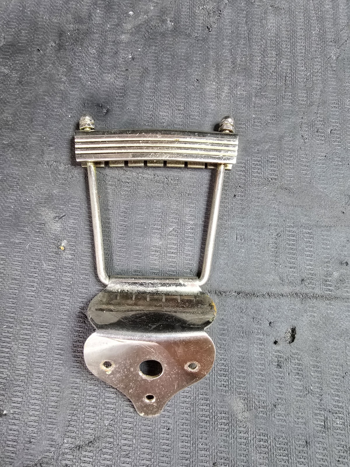 Vintage Gibson Vintage Short Trapeze Tailpiece Vintage Gibson Vintage Short Trapeze Tailpiece