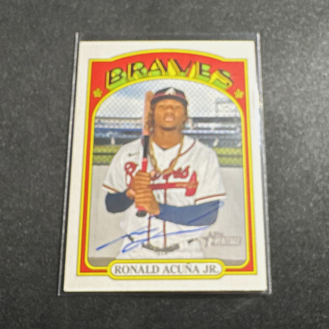 Topps 2021 Heritage High Number Real One Auto Ronald Acuña Jr. Braves ROA-RA Topps 2021 Heritage High Number Real One Auto Ronald Acuña Jr. Braves ROA-RA
