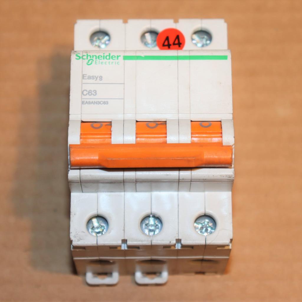 One Schneider Electric Easys C63 EA9AN3C63  3 Pole 16 Amp Circuit Breaker