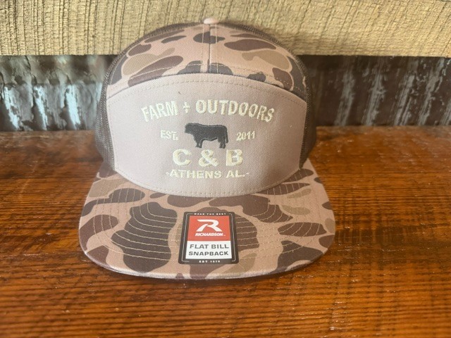 New C&B Farm + Outdoors Richardson 168P Flat Bill Snapback Brown Camo Bull Logo New C&B Farm + Outdoors Richardson 168P Flat Bill Snapback Brown Camo Bull Logo