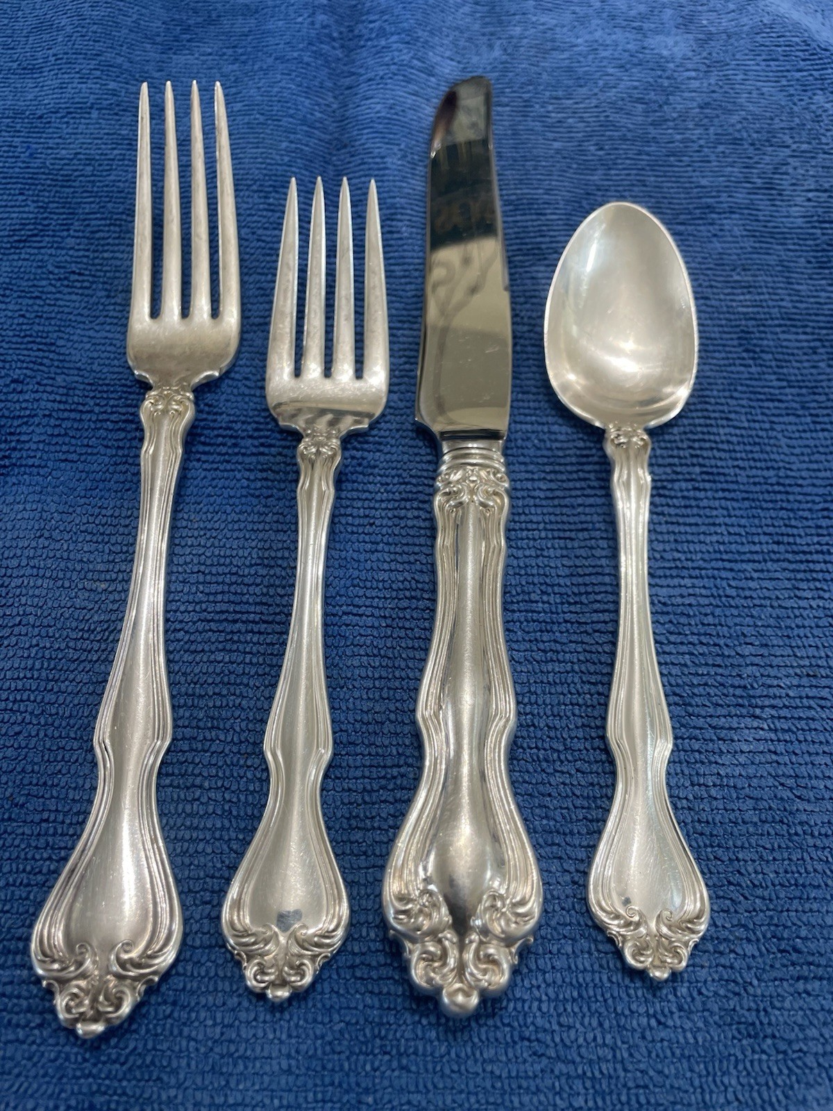 George & Martha by Westmoreland Sterling Silver 4pc Place Setting, George & Martha by Westmoreland Sterling Silver 4pc Place Setting,