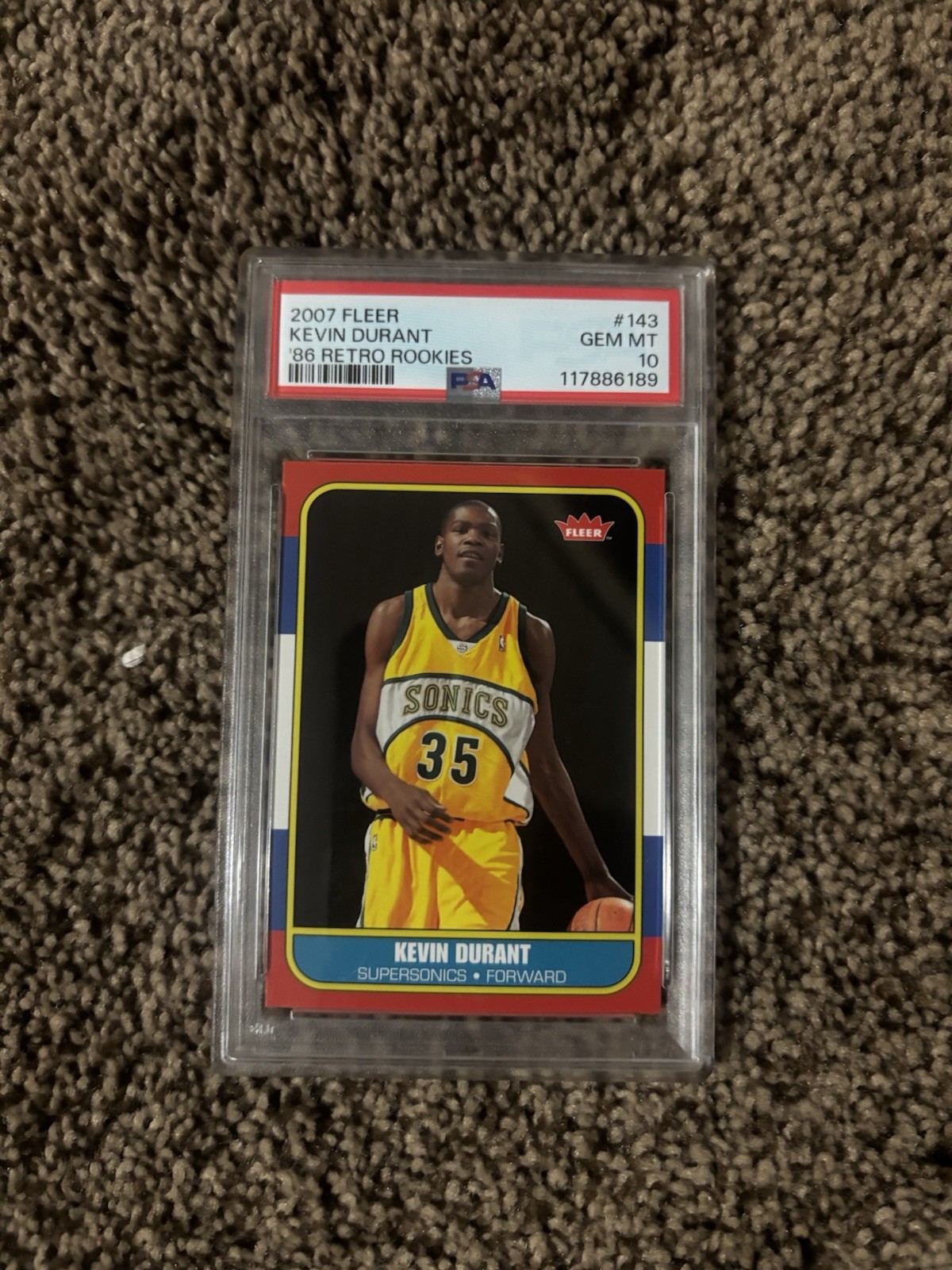 Upper Deck Fleer 2007-08 Kevin Durant 86-87 Retro Rookies RC #86R-143 PSA 10 Upper Deck Fleer 2007-08 Kevin Durant 86-87 Retro Rookies RC #86R-143 PSA 10