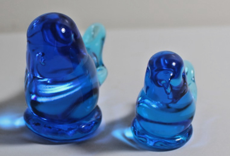 Vintage 1987/1988 Signed Glass Bluebird Figurines 2 by Ron Ray and Ron Trumbull