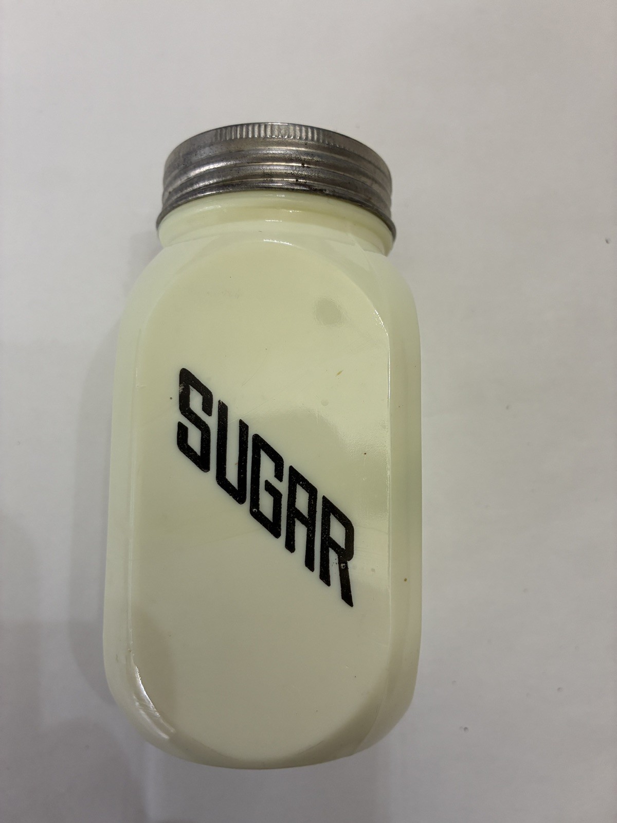 Vintage 1930s McKee Uranium Custard Glass Sugar Shaker Vintage 1930s McKee Uranium Custard Glass Sugar Shaker