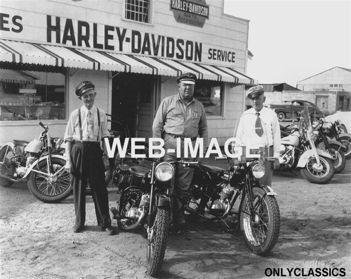 1951 HARLEY DAVIDSON MOTORCYCLE DEALERSHIP 8X10 PHOTO GREAT SALES SERVICE SIGN