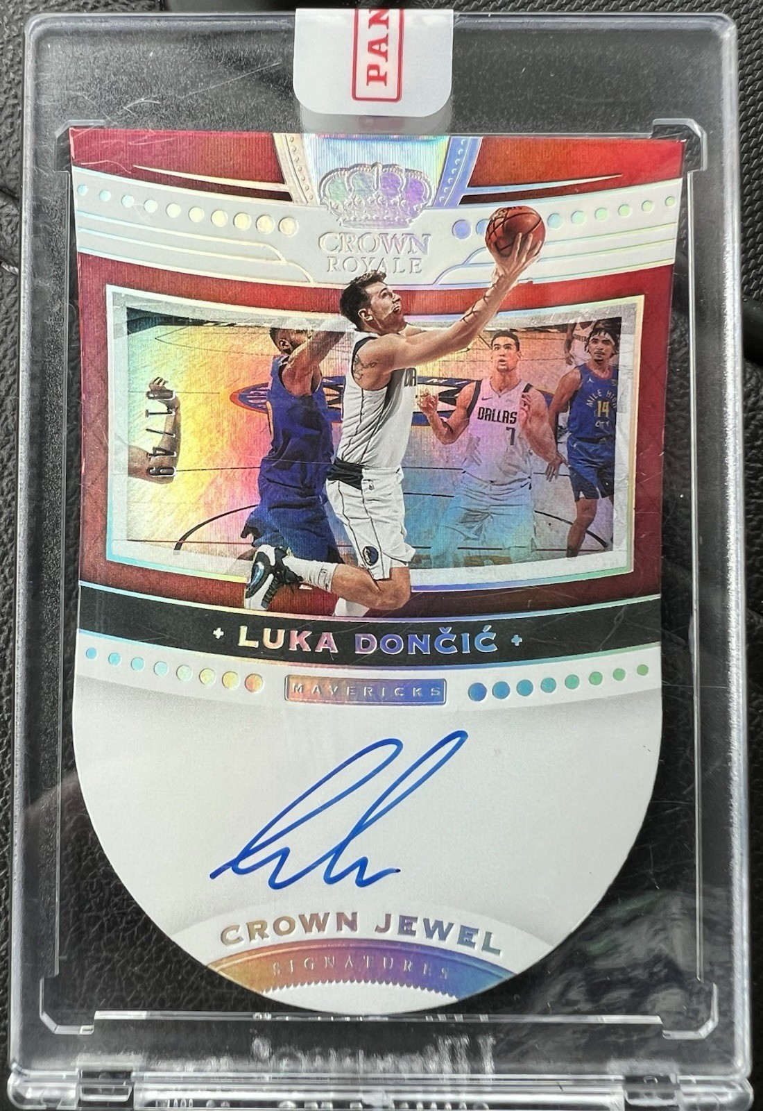 2020-21 Panini Crown Royale Luka Doncic Crown Jewel Signatures Autograph 01/49 2020-21 Panini Crown Royale Luka Doncic Crown Jewel Signatures Autograph 01/49