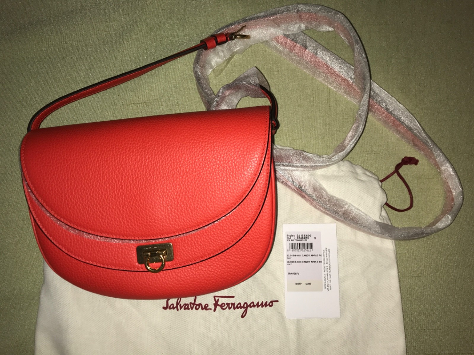 NWT Salvatore Ferragamo Gancini Anniversary Crossbody Candy Apple Leather $1200 NWT Salvatore Ferragamo Gancini Anniversary Crossbody Candy Apple Leather $1200