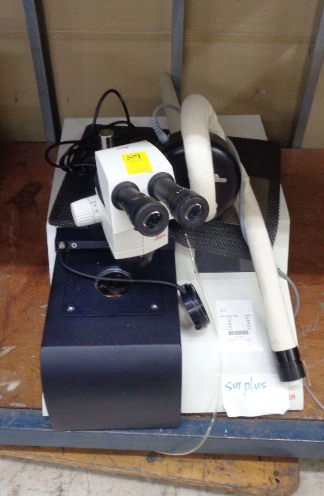 Leica EM TIC 3X Triple Ion Beam Milling System w/ Leica Stereo Microscope – Surp Leica EM TIC 3X Triple Ion Beam Milling System w/ Leica Stereo Microscope – Surp