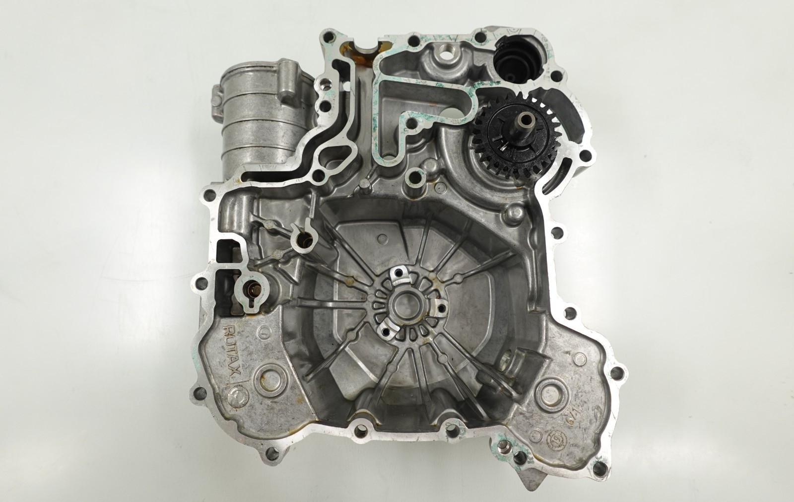 GOOD 2014-2026 Sea-Doo GTI 90 / SPARK TRIXX OEM Stator & Flywheel Housing Cover