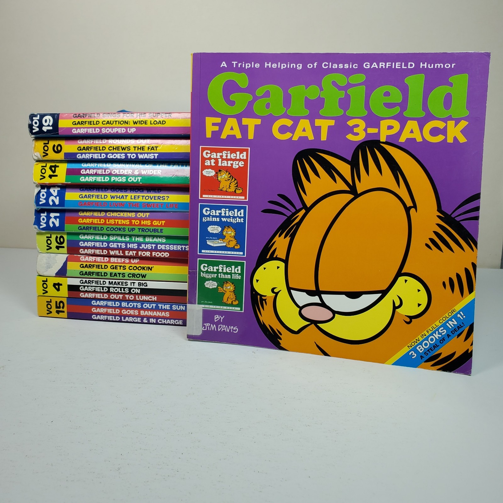 ​ Garfield Fat Cat 3-Pack Paperback Book Lot by Jim Davis Set of 10 Paperback