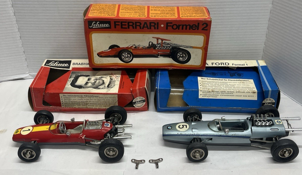 2 Vintage Schuco 1071 & 1072 BMW LOTUS Wind Up FORMULA RACE CAR LOT & 3 Boxes