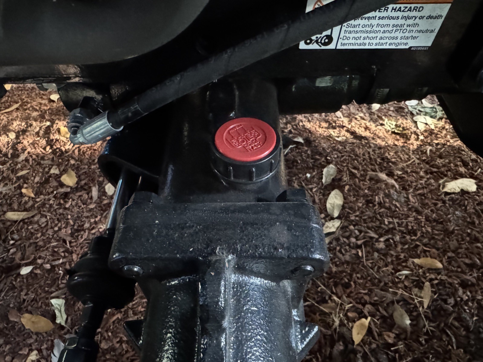 LS Tractor - MT 225s - XJ 2025 - Vented Front Axle Dip Stick - Stop Seal Blowout LS Tractor - MT 225s - XJ 2025 - Vented Front Axle Dip Stick - Stop Seal Blowout