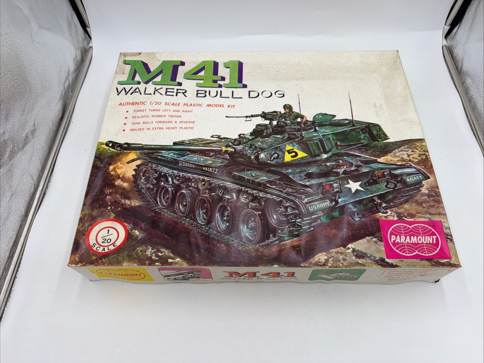 Vintage Paramount 1:20 Model Kit M41 Walker Bulldog Rare HTF in Box Vintage Paramount 1:20 Model Kit M41 Walker Bulldog Rare HTF in Box