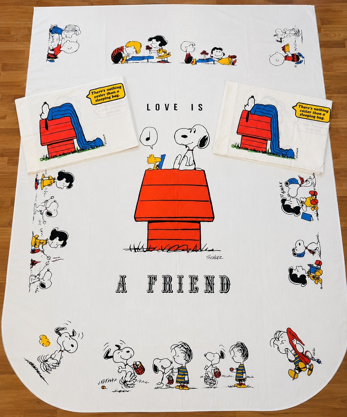 Vintage Snoopy Peanuts 1971 Full Flat Sheet 2 Pillowcases Love Is A Friend