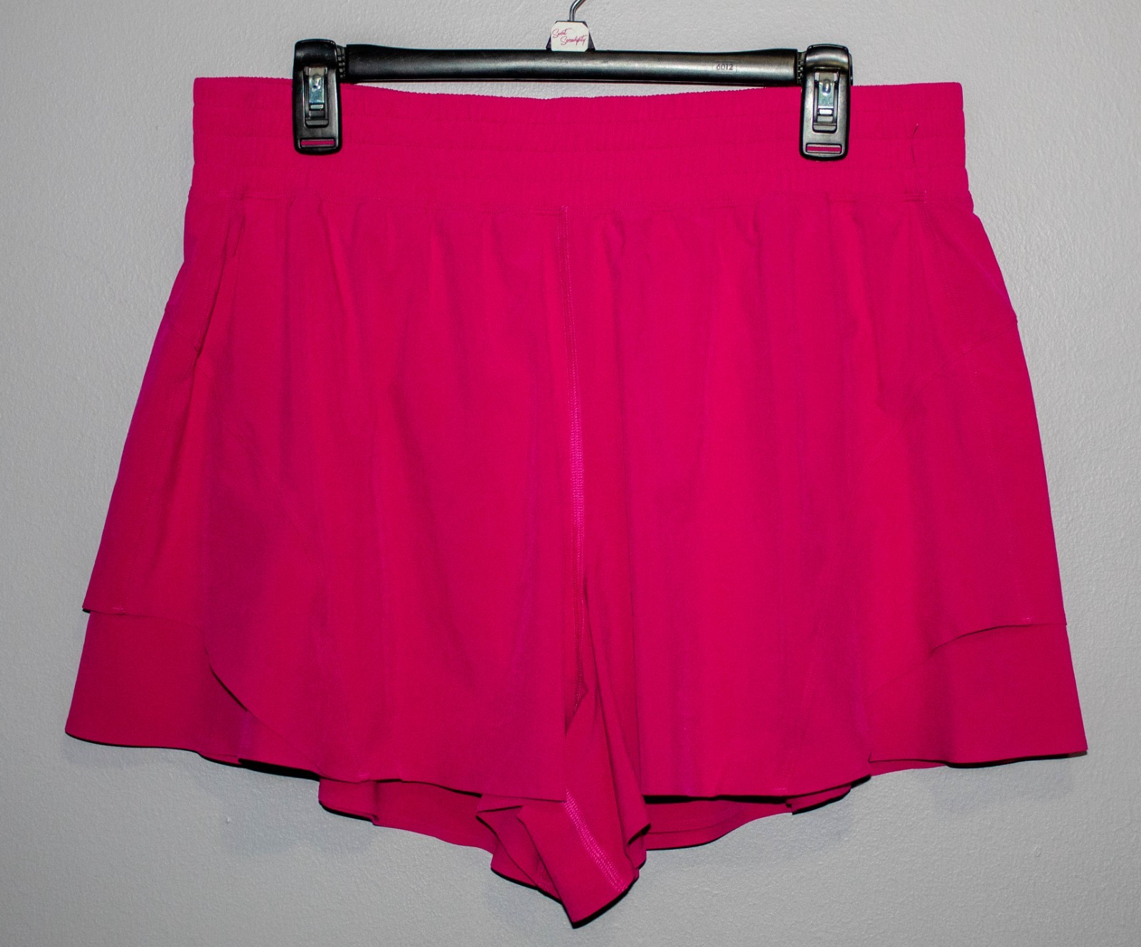Lululemon Shake It Out High-Rise Running Short 4\ Lululemon Shake It Out High-Rise Running Short 4\