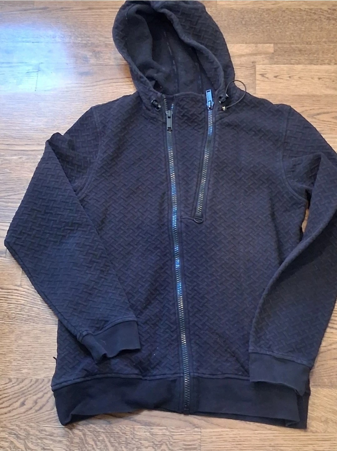 Karl Lagerfeld Paris Basket Quilted Hoodie Size M Karl Lagerfeld Paris Basket Quilted Hoodie Size M