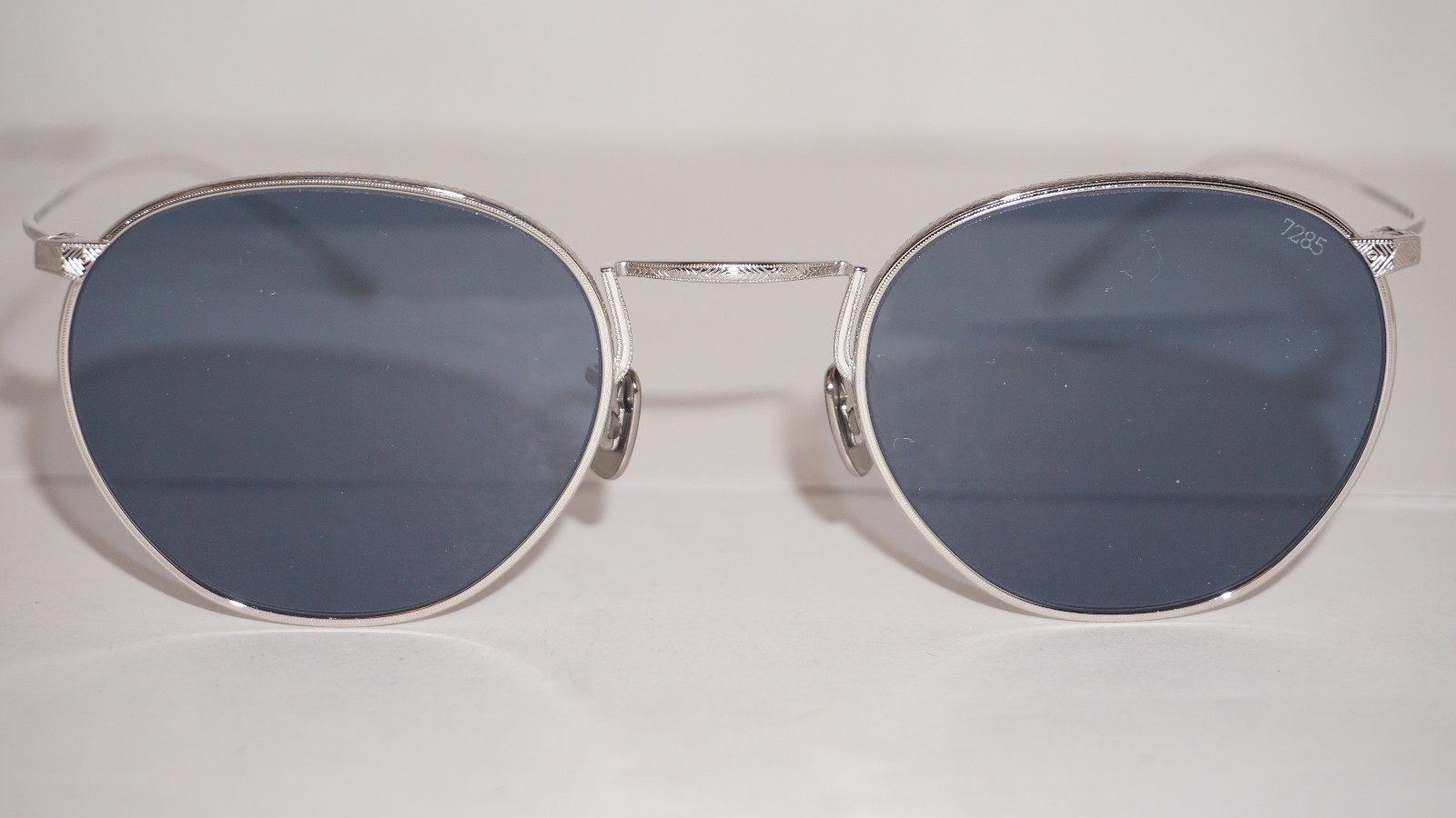 EYEVAN New Sunglasses Round Silver Blue 188 C.800 47 23 147 EYEVAN New Sunglasses Round Silver Blue 188 C.800 47 23 147