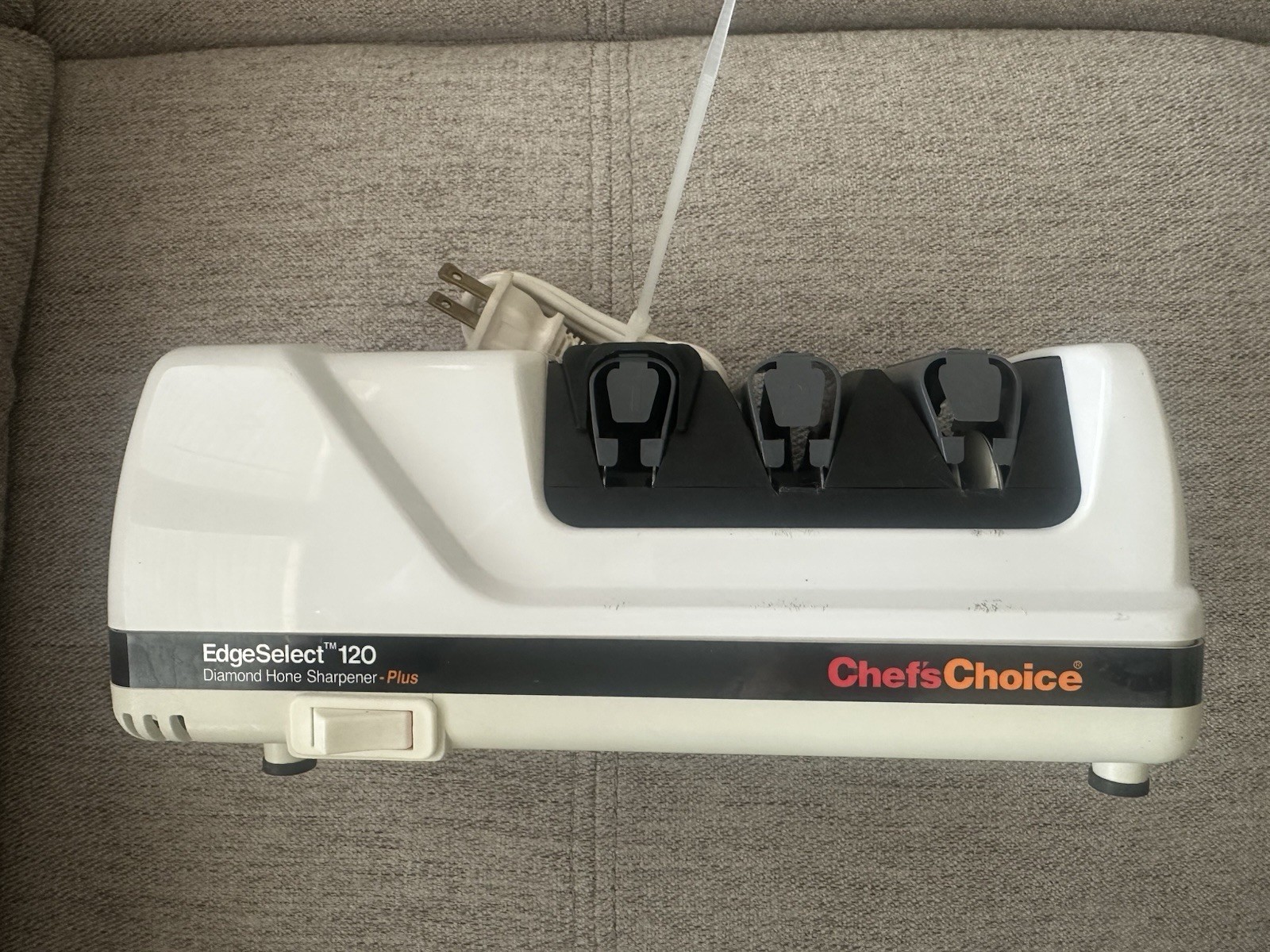 Chef’s Choice EdgeSelect 120 Diamond Hone Sharpener Plus Knife Sharpener Chef’s Choice EdgeSelect 120 Diamond Hone Sharpener Plus Knife Sharpener