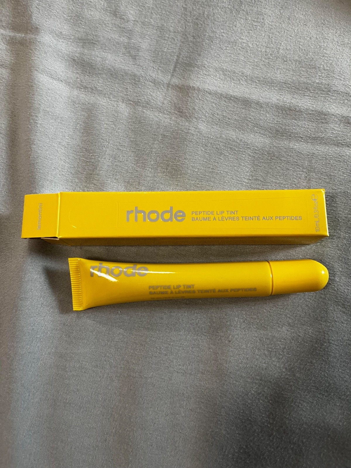 Rhode Lemontini Peptide Lip Tint (Limited Edition) Brand New Rhode Lemontini Peptide Lip Tint (Limited Edition) Brand New