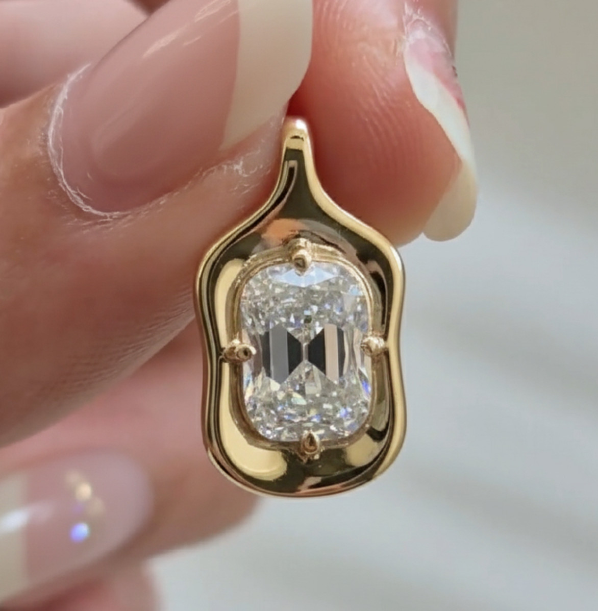 1 Ct Old European Moissanite Bezel Set OMC Cushion Cut Pendant 10k Yellow Gold