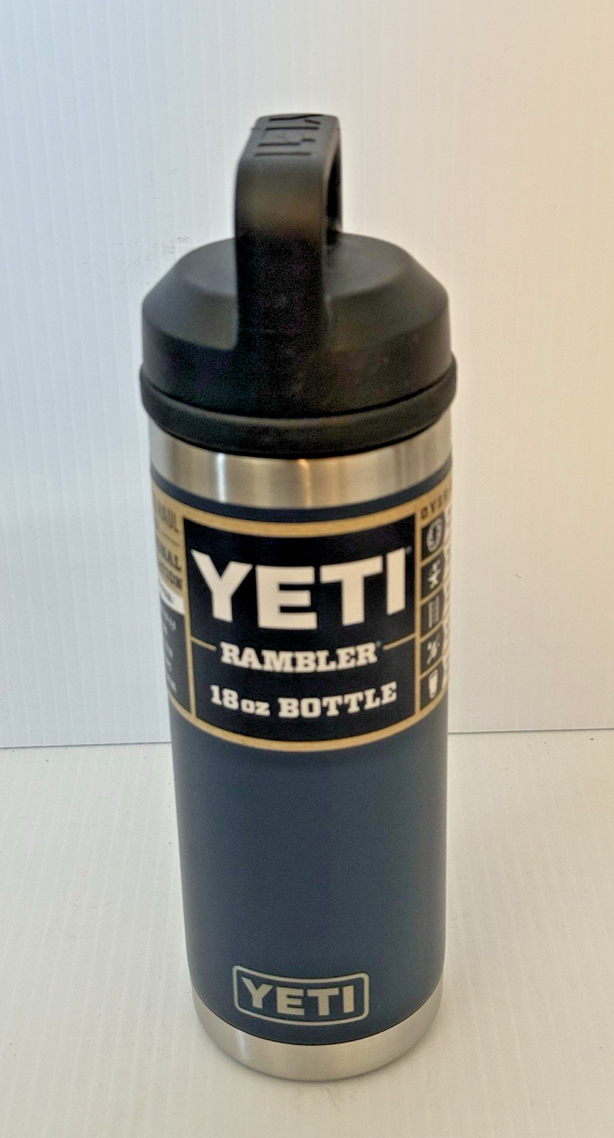 YETI Rambler 18oz Water Bottle with Chug Cap | NAVY BLUE | BRAND NEW - FAST SHIP