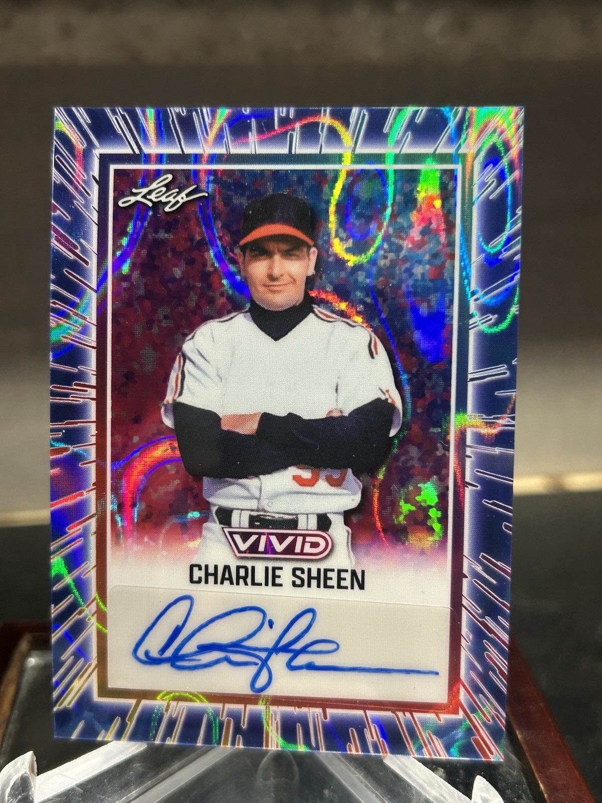 Charlie Sheen 2025 Leaf Vivid Auto Blue Wave Wild Thing SSP #/6 Major League Charlie Sheen 2025 Leaf Vivid Auto Blue Wave Wild Thing SSP #/6 Major League