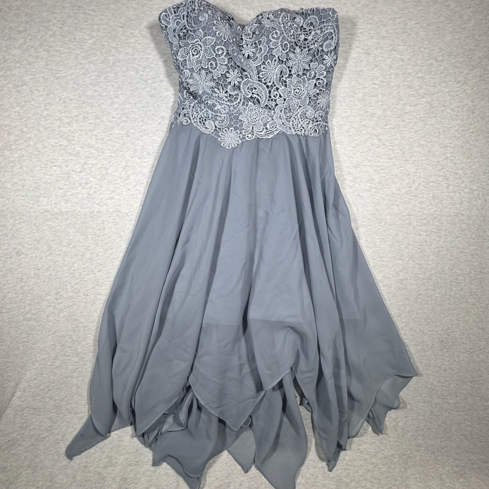 JJ\'s House Evening Dress Blue Lace Chiffon Asymmetrical JJ\'s House Evening Dress Blue Lace Chiffon Asymmetrical