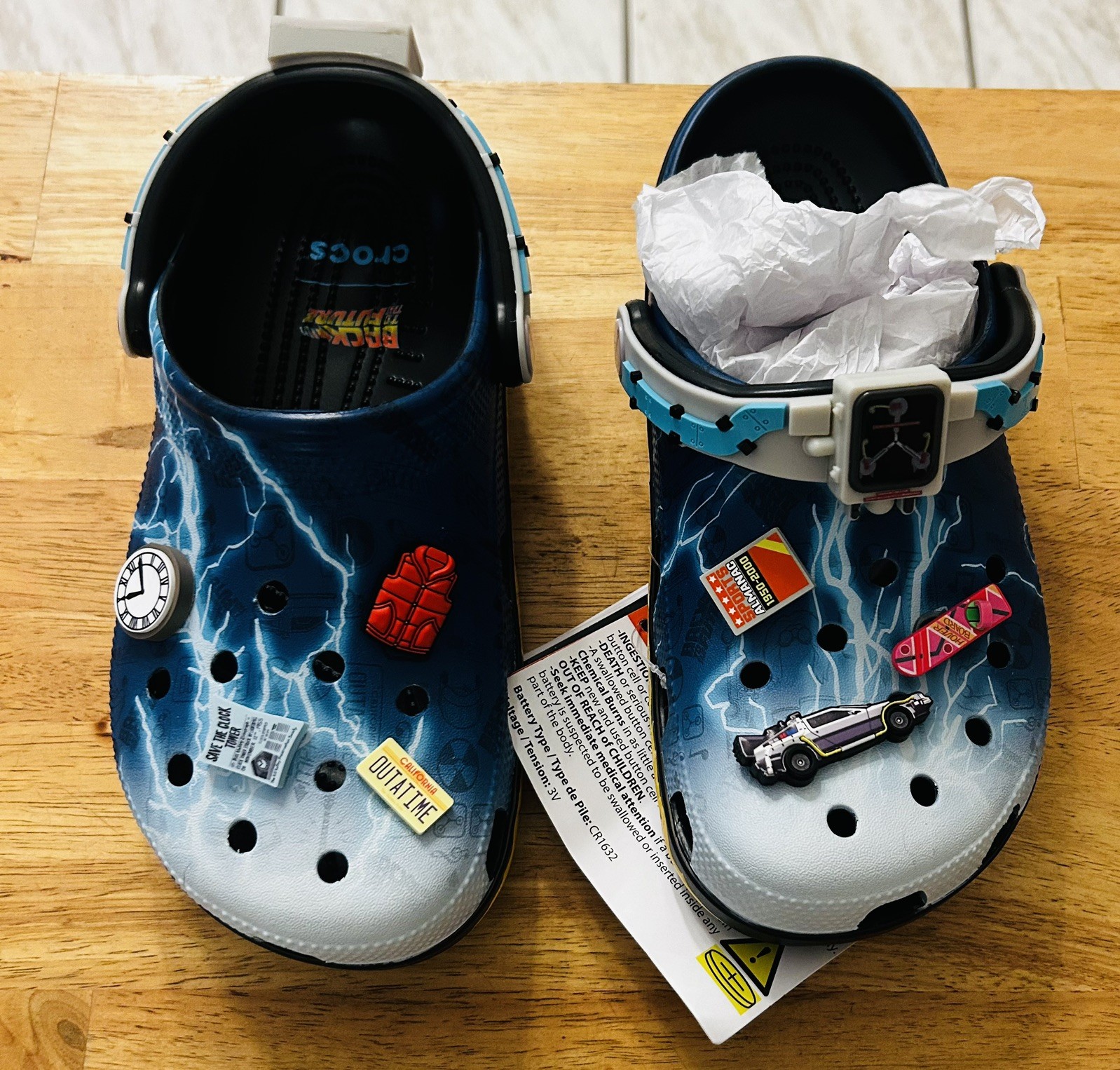 Crocs Back to The Future Classic Clogs Men 6/Women 8 Jibbitz Light Up 211503-90H Crocs Back to The Future Classic Clogs Men 6/Women 8 Jibbitz Light Up 211503-90H