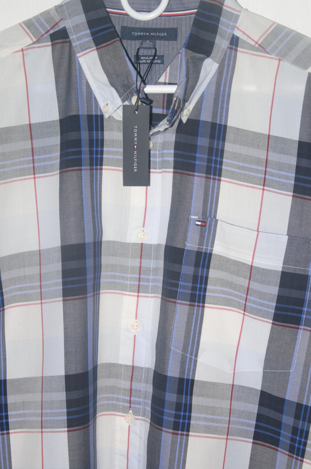 Tommy Hilfiger NWT Men\'s XL long sleeve Fall Basics blue red plaid button up Tommy Hilfiger NWT Men\'s XL long sleeve Fall Basics blue red plaid button up