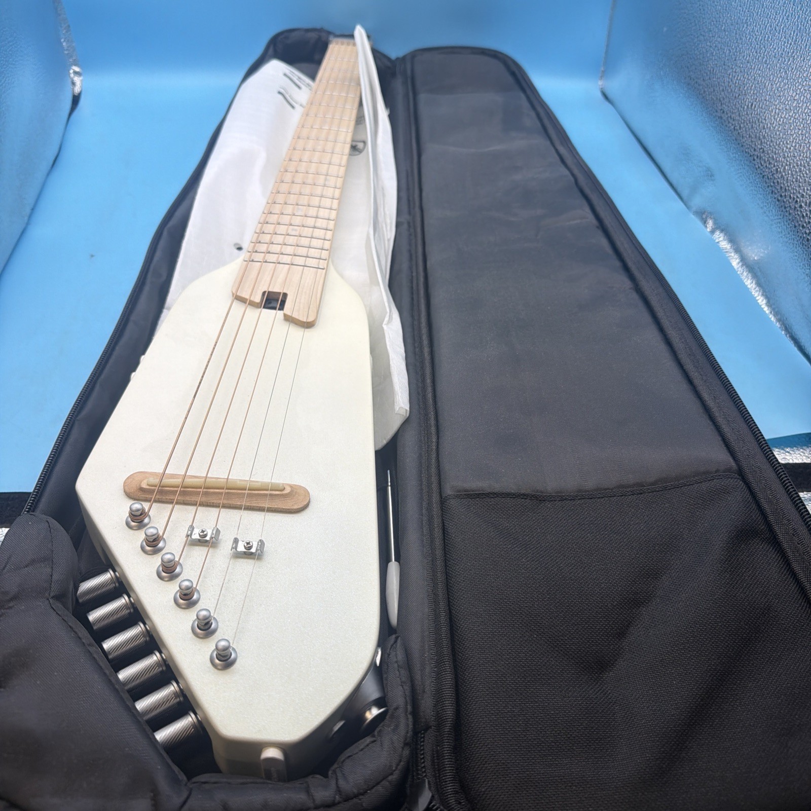 Donner HUSH-I Pro Electric Acoustic Guitar With Bag Multi-effects Pedal Built In