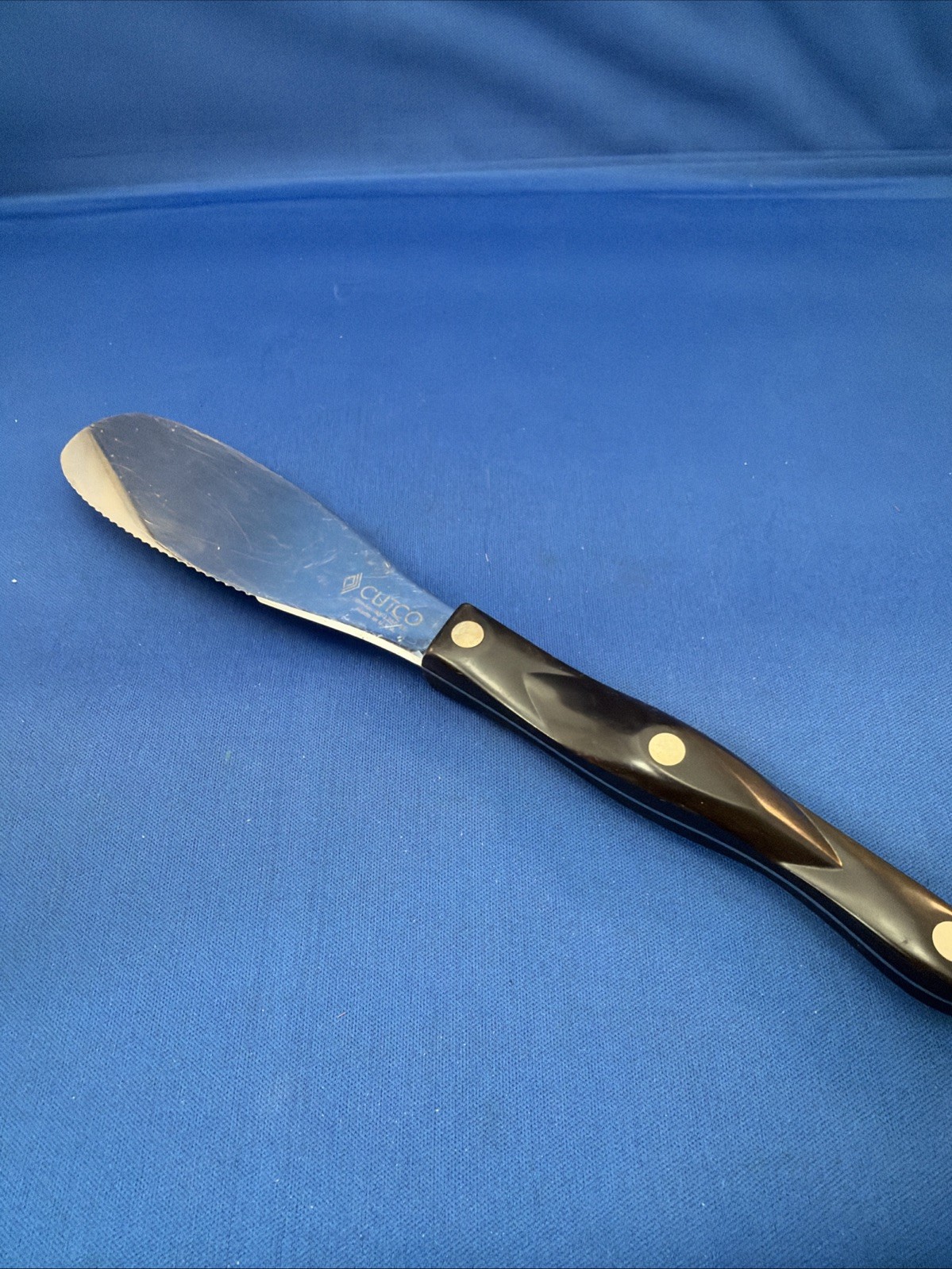 CUTCO Spatula Spreader Serrated Knife 1768 KE, Olean, NY, Brown Handle