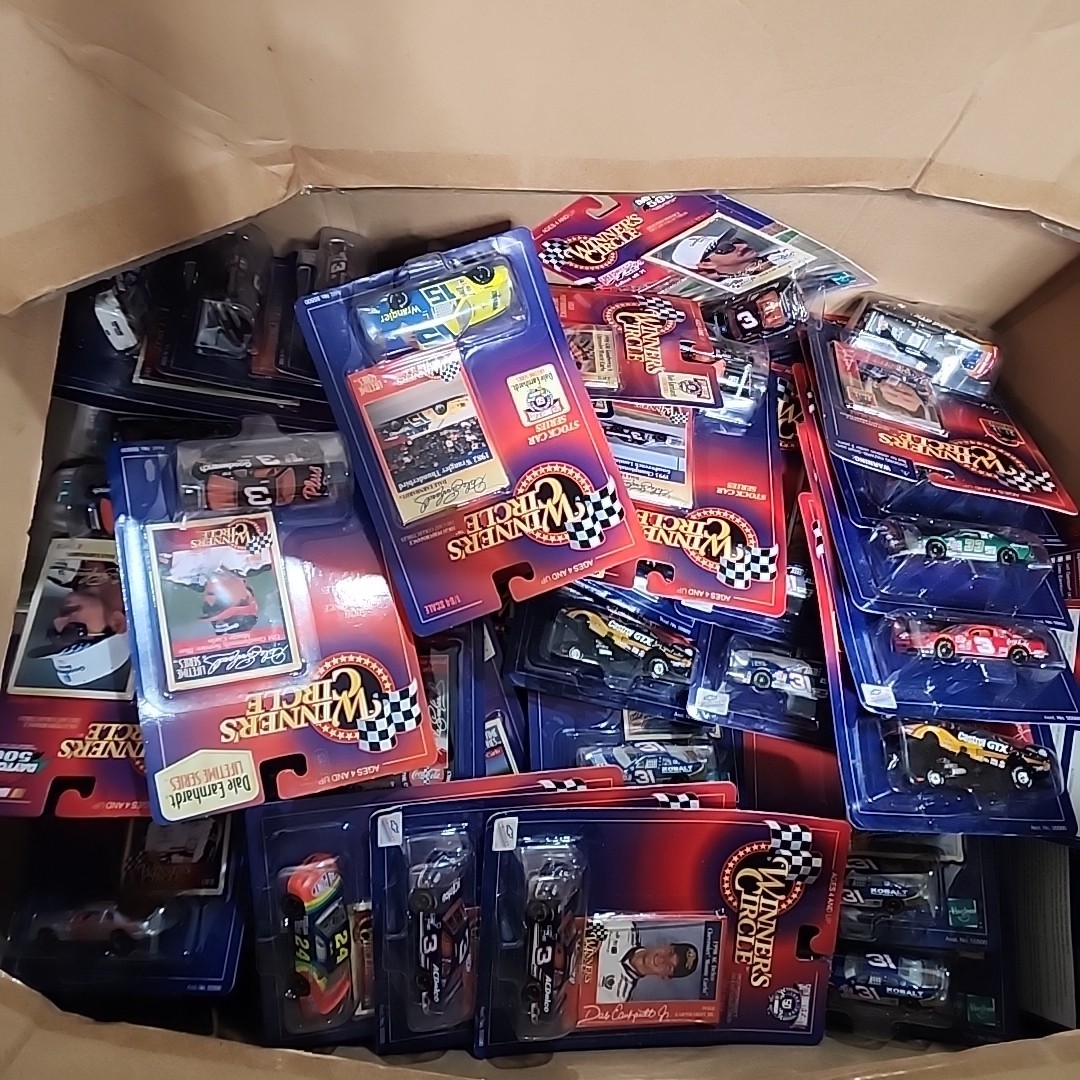 🚨 Lot of 15 Scale Nascar Racing Champions Matchbox Diecast Cars Collectibles
