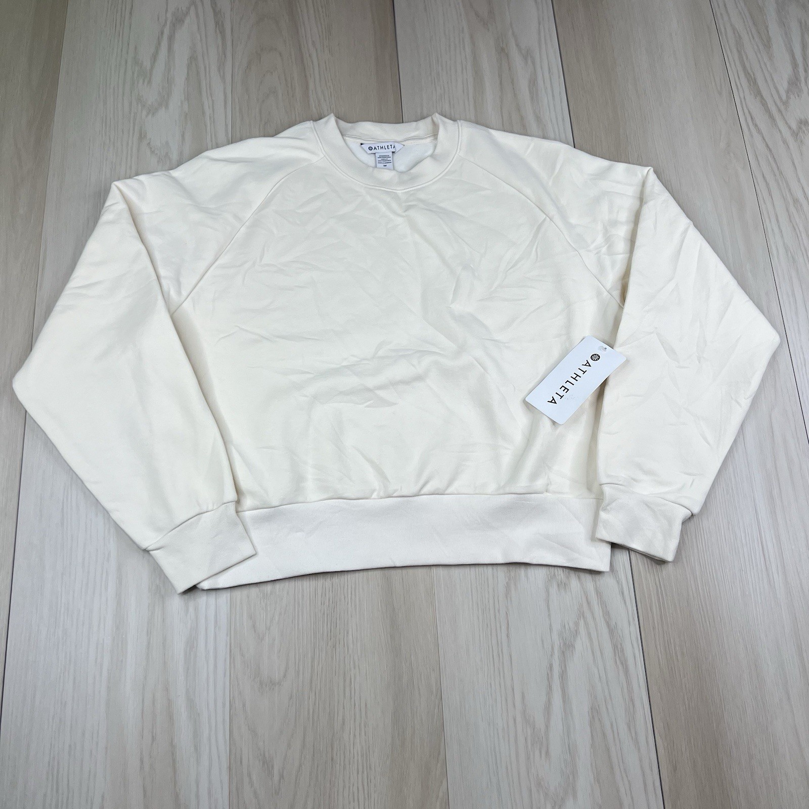 Athleta Easy Fleece Crew Sweatshirt Women’s Size M Medium Ivory NWT Athleta Easy Fleece Crew Sweatshirt Women’s Size M Medium Ivory NWT