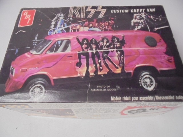 Vintage & Rare 1977 KISS Aucoin Band AMT Custom Chevy Van Model Kit 2501 1977 Vintage & Rare 1977 KISS Aucoin Band AMT Custom Chevy Van Model Kit 2501 1977