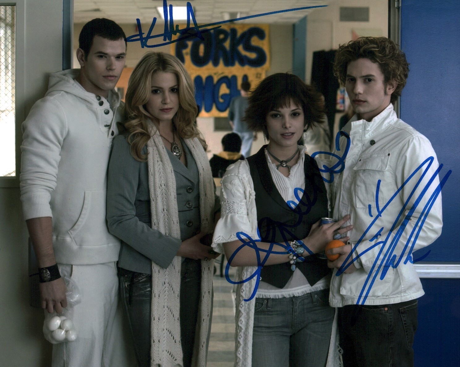 Twilight 8x10 Photo Cast x3 Signed JSA Certified Autograph