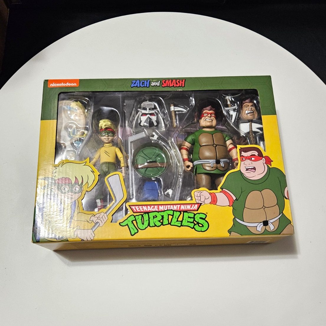 NECA Teenage Mutant Ninja Turtles Zach & Smash Boxed Action Figure Set 2022 NECA Teenage Mutant Ninja Turtles Zach & Smash Boxed Action Figure Set 2022