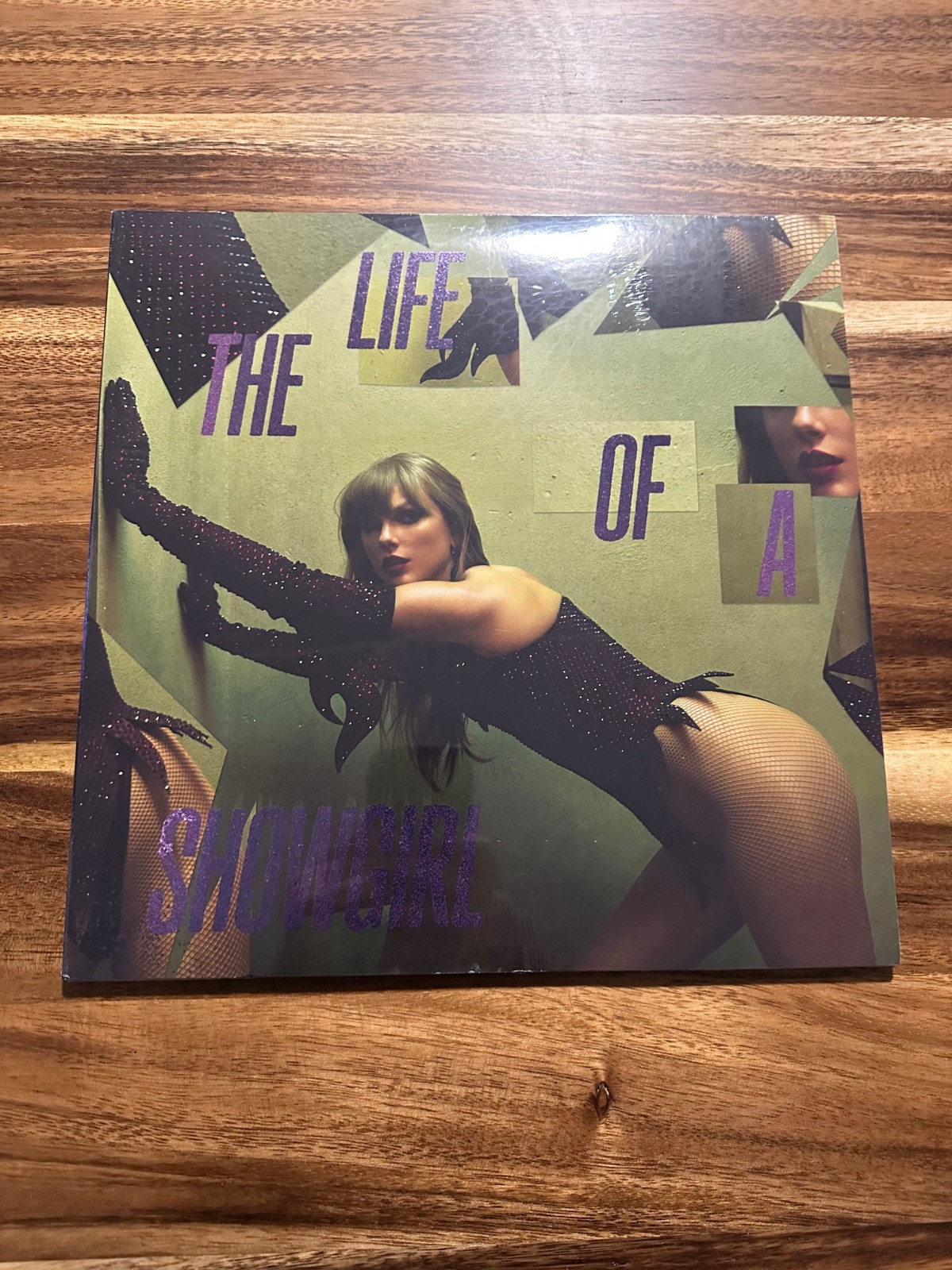 Taylor Swift - The Life of a Show Girl Limited Vinyls (CHOOSE YOUR VARIANT) Taylor Swift - The Life of a Show Girl Limited Vinyls (CHOOSE YOUR VARIANT)