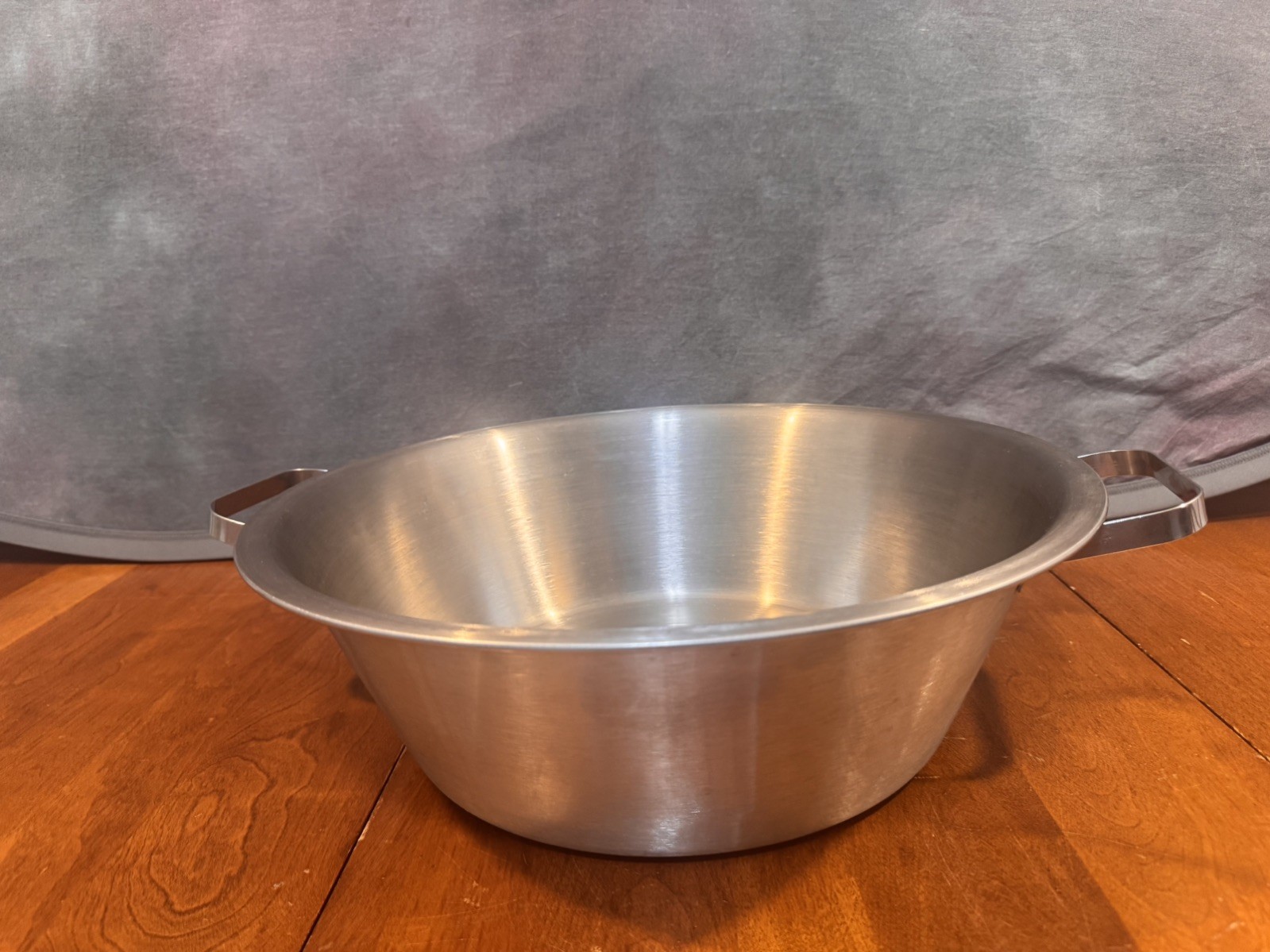 VOLLRATH 72120 12 quart stainless steel utility bowl vintage Pre Owned USA wi VOLLRATH 72120 12 quart stainless steel utility bowl vintage Pre Owned USA wi