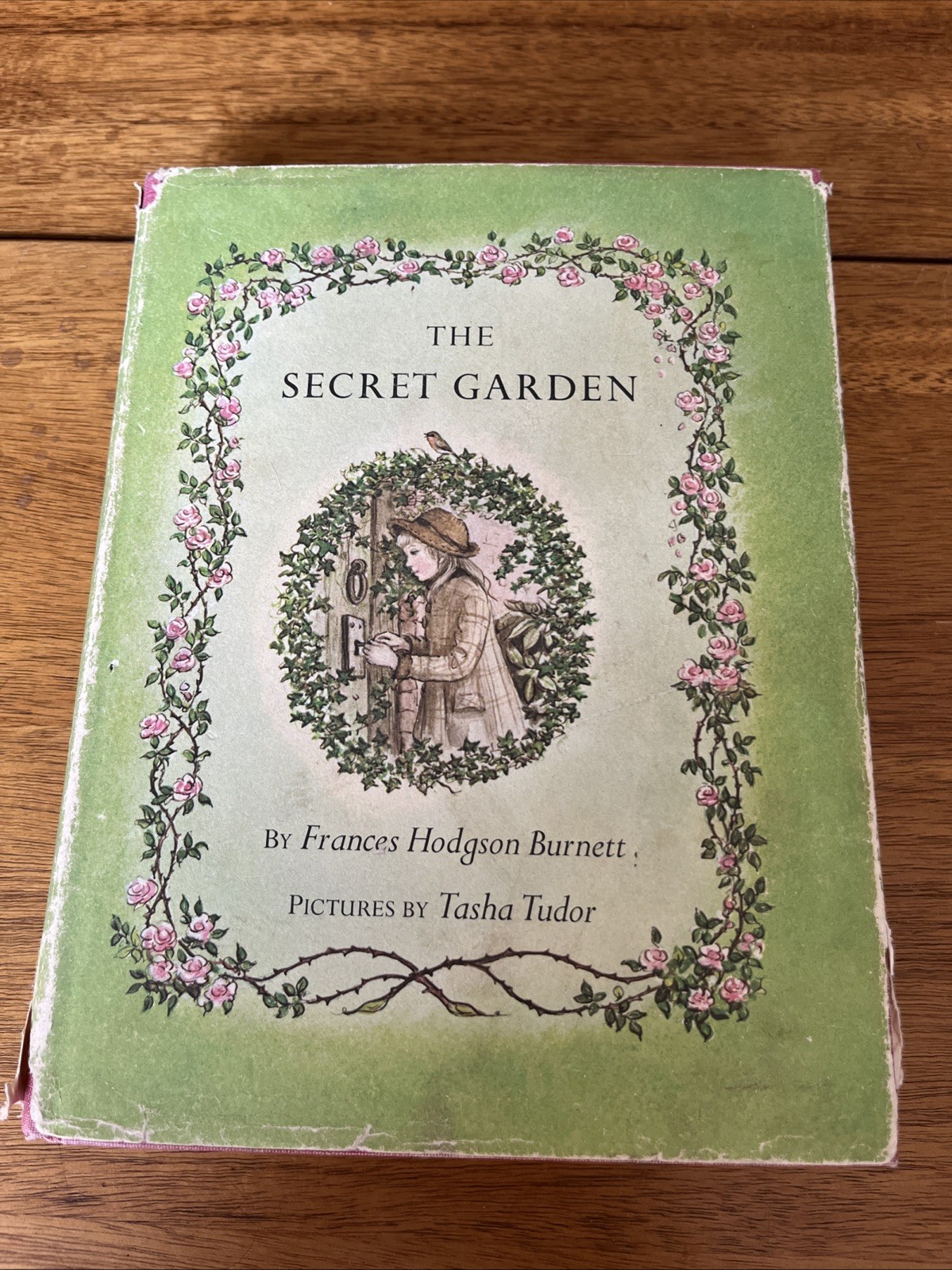 Vintage 1962 The Secret Garden Hardcover Tasha Tudor Illustrated Lippincott DJ Vintage 1962 The Secret Garden Hardcover Tasha Tudor Illustrated Lippincott DJ