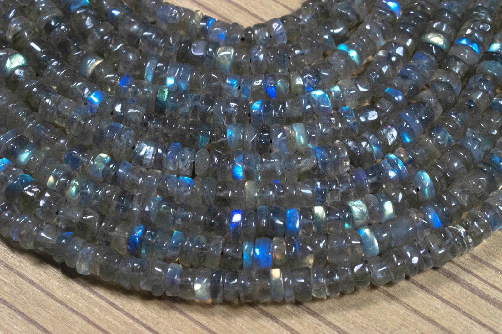 4-6MM Natural Blue Flashy Labradorite Smooth Tyre Drum Shape Gemstone Beads 12\
